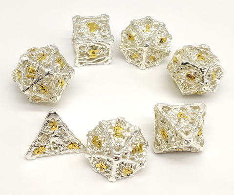 手は小型RPGがギフトのための無臭の多目的をさいの目に切るDNDを切り分けた