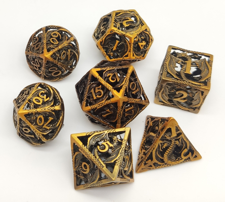 耐久DNDのPolyhedralダイス、耐久力のある精密RPGのダイスを注ぐ手