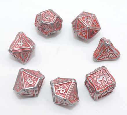 磨かれたRPGの賭博のダイスは多目的耐久力のある耐久財を置いた