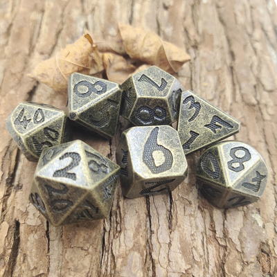 小型RPGのダイスDND RPGのダイスは地下牢およびドラゴンPolyhedral Aurichalceousのための耐久財を置いた