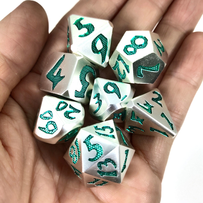 亜鉛合金 DND ミニダイス耐摩耗性 DND または RPG 用の手作りダイスセット