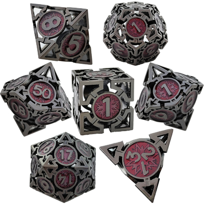 矢印 空っぽの金属のダイススーツ 多面的なDNDのダンジョンとドラゴン