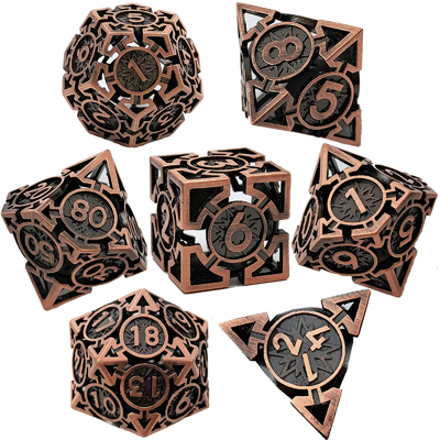 矢印 空っぽの金属のダイススーツ 多面的なDNDのダンジョンとドラゴン