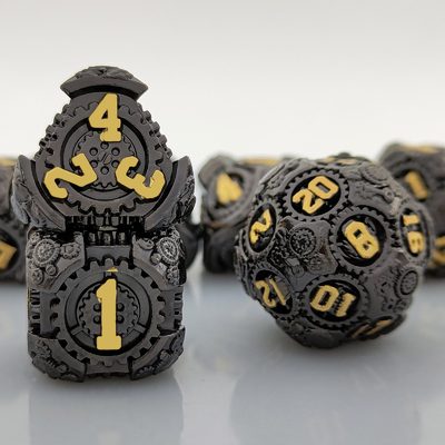 メタルギアダイスセット DND ダンジョン&amp;ドラゴンズ TRPG 多面体ダイス D6 テーブル
