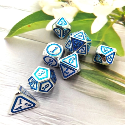 DND RPG 固体金属のダイススーツ 電気泳ぐ技術 地球をさまよる