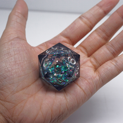 1つのセイクインした液体流砂樹脂玉# Dnd#Rpg#Cocスムーズエッジ