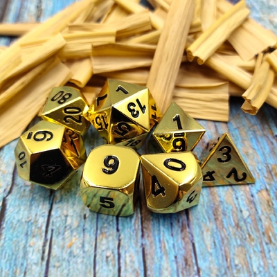 シャンパン 金色 メタル 多面体 ダイス デスクトップゲーム ダイスセット